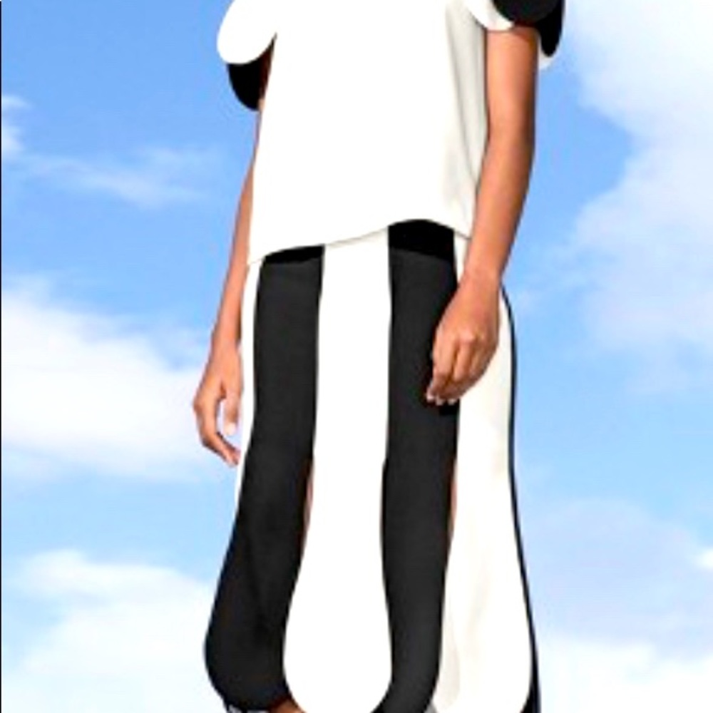 Victoria Beckham @Target scalloped skirt NWT 8